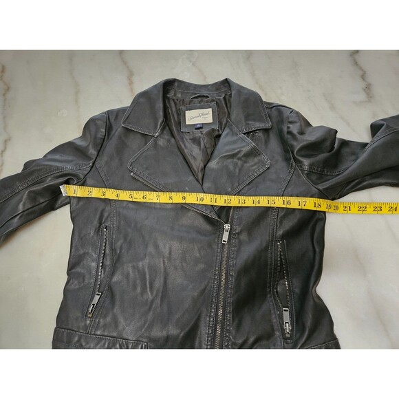Women's Universal Thread Classic Moto Faux Leather Jacket Black Size S - Picture 7 of 13